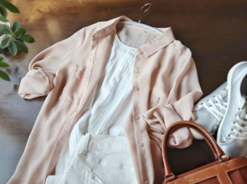オシャレな大人の女性に向けたブランド【NOBLE】でアパレル販売