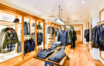 誰もが知ってる有名スポーツブランド【DESCENTE BLANC】で中国語・英語で通訳販売＠代官山店